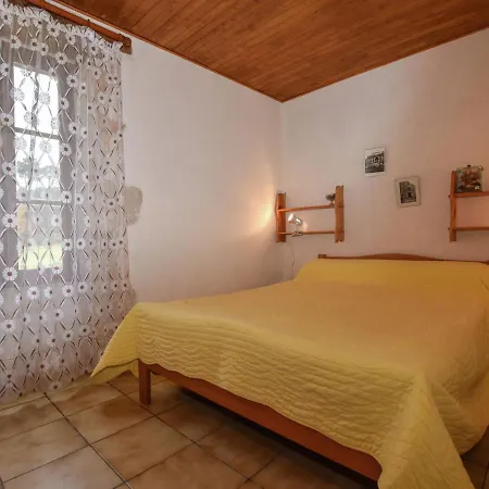 P Rigord House With Private Swimming Pool In The Middle Of Unspoiled Nature Feriehus Biron (Dordogne)